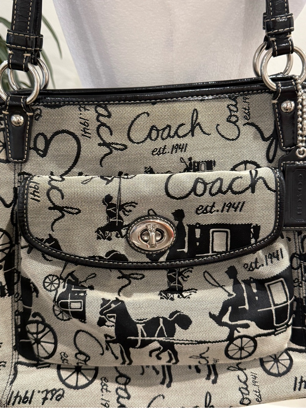 Vintage Coach Horse & Carriage Logo Canvas Leah Tote Shoulder Purse - Picture 11 of 16